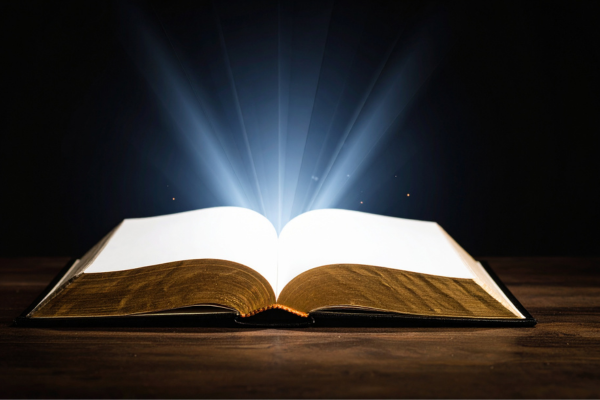 Festa do Divino no Interior Paulista e suas Raízes Culturais.