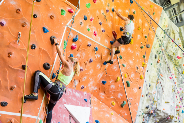 Escalada Indoor para Iniciantes em Grandes Cidades Brasileiras: Guia Completo.