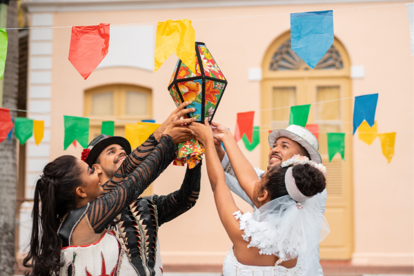  Festas Juninas – História, Significado e Transformações ao Longo dos Séculos.